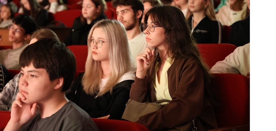 В ЧелГУ открыли новый сезон программы «Обучение служением»