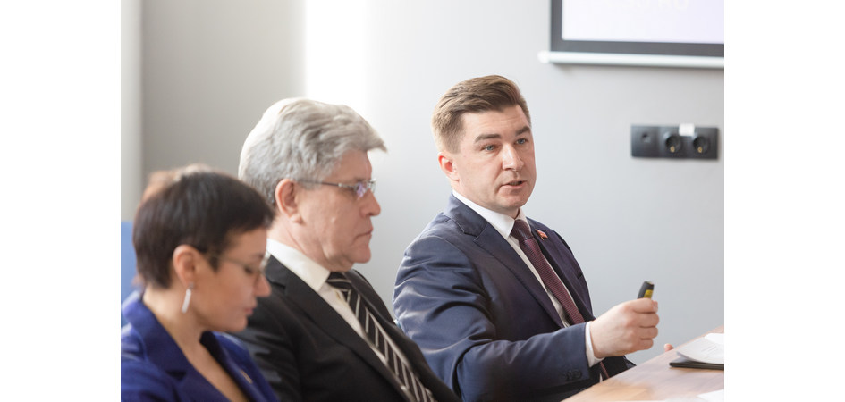 Сергей Таскаев предложил использовать практики ЧелГУ для взаимодействия со школами