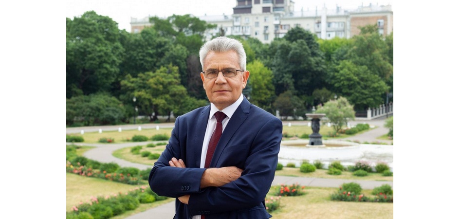 Академик РАН Александр Сергеев представит в ЧелГУ новые лаборатории «мидисайенс» для физиков и математиков