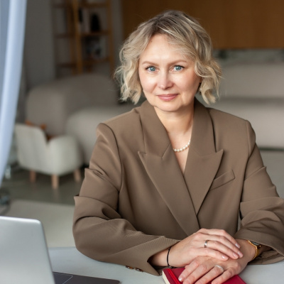 Суслова Оксана Валентиновна