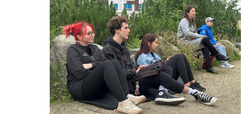 Жестовый язык, мотивация труда, генетика, деньги и знания: «Зелёный понедельник» приглашает на занятия