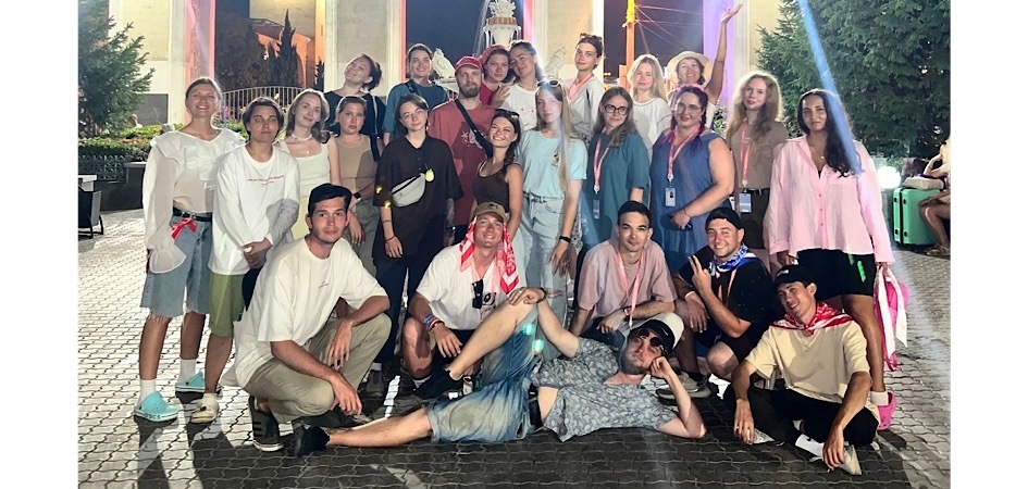 Представители ЧелГУ вернулись с фестиваля «Таврида.АРТ»