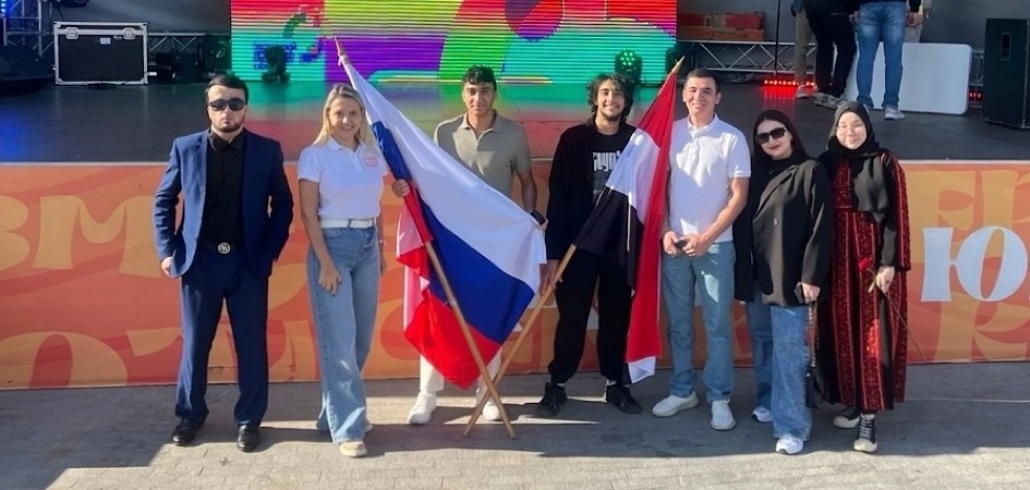 Студенты ЧелГУ выступили на фестивале «Друг с юга Урала»