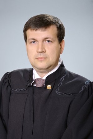 ​Член государственной аттестационной комиссии института права ЧелГУ – председатель Арбитражного суда Челябинской области